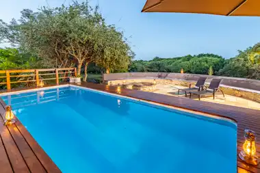 Hilltop Forest Lodge & Chalets - Hluhluwe