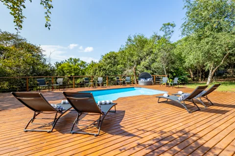 Hilltop Forest Chalets - Hluhluwe