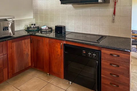 Hilltop Forest Chalets - Hluhluwe