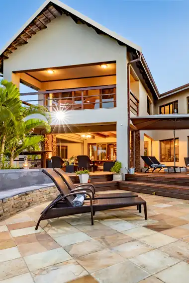 Hilltop Forest Lodge & Chalets - Hluhluwe